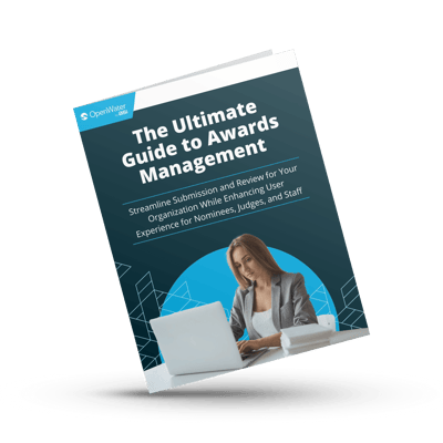 ultimate-guide-awards-mockup-cover-transparent_2400x2400